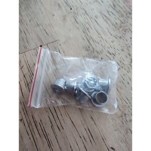 Musiclily Pro 6mm to 10mm Vintage to Modern Sized Guitar Tuner Conversion Bus...